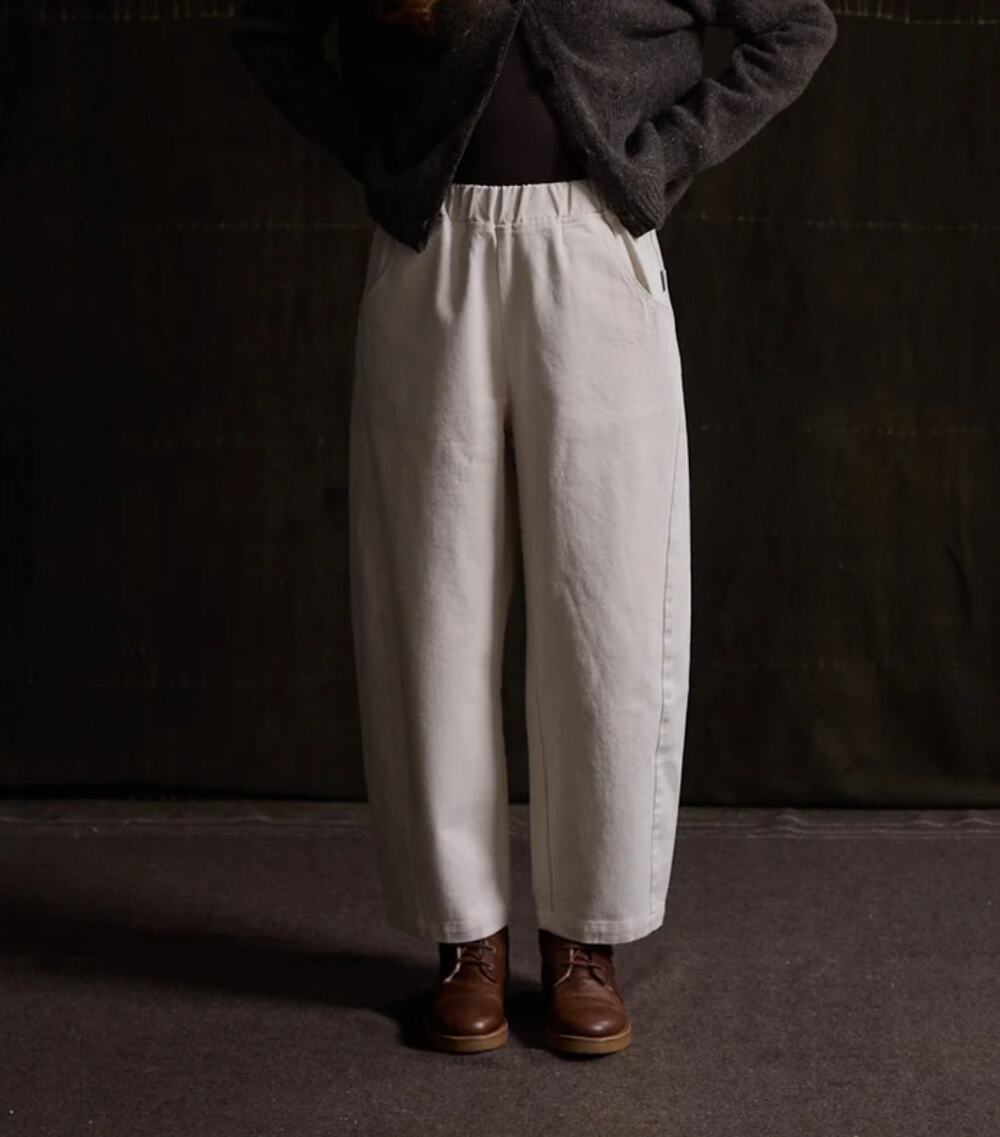 Le Bon Shoppe Cream Arc Pant Pull on